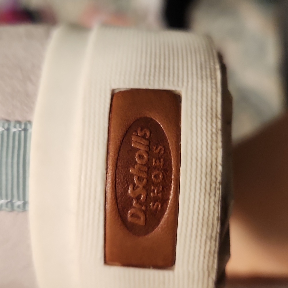 Dr. Scholls - image 8